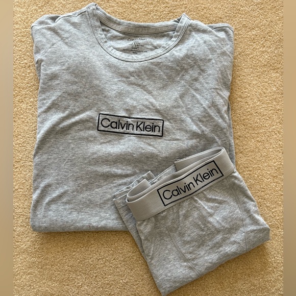 Calvin Klein Other - Grey Calvin Klein Sleepwear Set